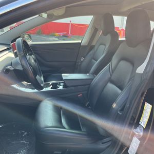 2018 Tesla MODEL 3 LONG RANGE — миниатюра 31
