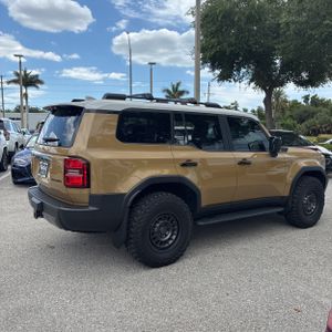 TOYOTA LAND CRUISER - 8