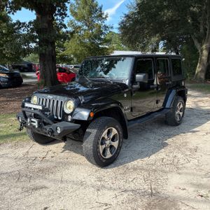 صورة 1 لـ 2017 JEEP WRANGLER UNLIMITED SAHARA