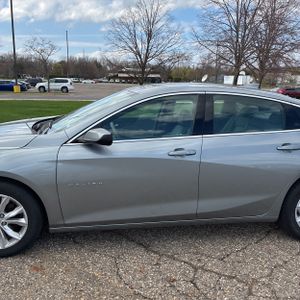 CHEVROLET MALIBU LT - 4