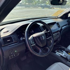 صورة 37 لـ 2022 Honda PASSPORT ELITE