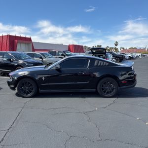FORD MUSTANG BASE - 3