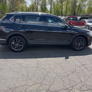 VOLKSWAGEN TIGUAN SE 4MOTION - 10