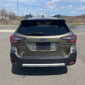 SUBARU OUTBACK LIMITED - 7