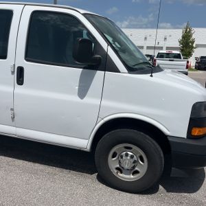 صورة مصغرة 11 لـ 2021 Chevrolet EXPRESS 2500