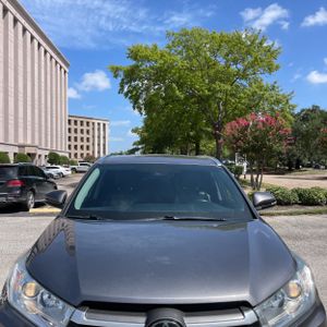 صورة 15 لـ 2018 Toyota HIGHLANDER XLE