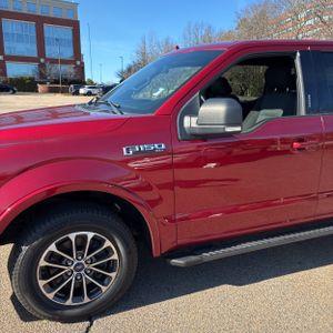 FORD F-150 XLT - 2