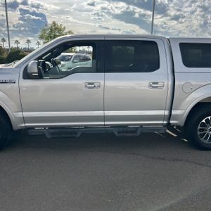 FORD F-150 LARIAT - 4
