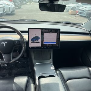 صورة مصغرة 35 لـ 2022 Tesla MODEL 3 BASE
