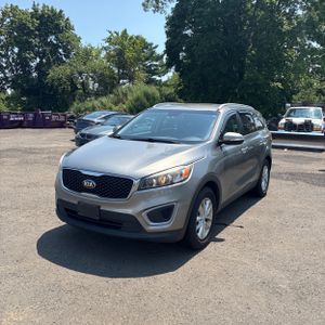 صورة 1 لـ 2017 KIA SORENTO LX