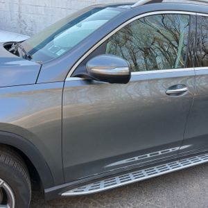 MERCEDES-BENZ GLS - 2