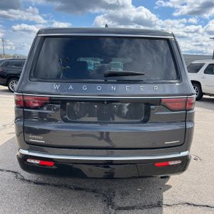 JEEP WAGONEER SERIES III - 7