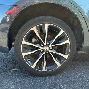 صورة 19 لـ 2017 Toyota COROLLA SE