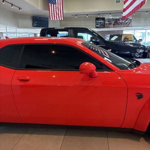 2022 Dodge CHALLENGER SRT — фото 10
