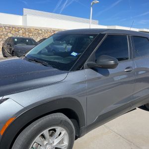 CHEVROLET TRAILBLAZER LS - 2