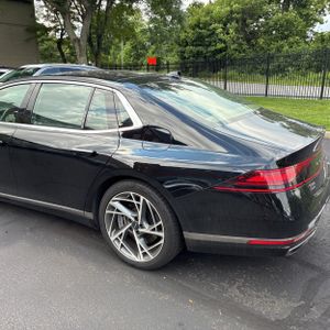2023 Genesis G90 3.5T — фото 6