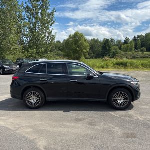 2024 Mercedes-BENZ GLC — фото 10