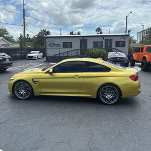 BMW M4 BASE - 3
