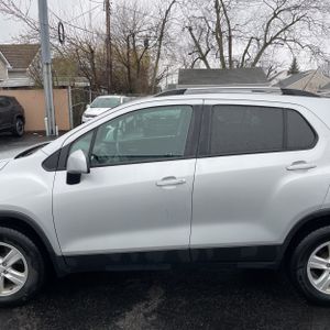 CHEVROLET TRAX LT - 4