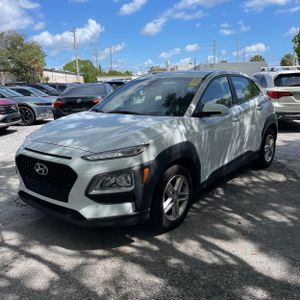 HYUNDAI KONA SE - 1