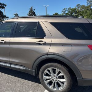 FORD EXPLORER XLT - 6