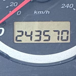 2002 Honda CR-V LX — миниатюра 37