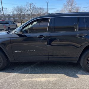 JEEP GRAND CHEROKEE L LIMITED - 4