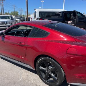 FORD MUSTANG ECOBOOST - 6