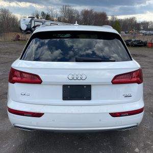 AUDI Q5 2.0T TECH PREMIUM - 7