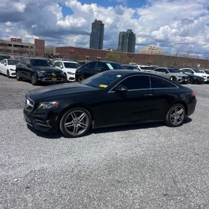 MERCEDES-BENZ E-CLASS - 3