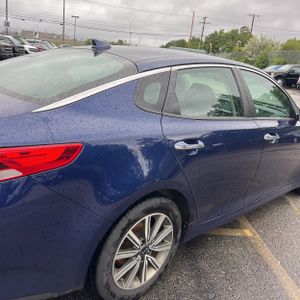 2019 KIA OPTIMA LX — фото 9