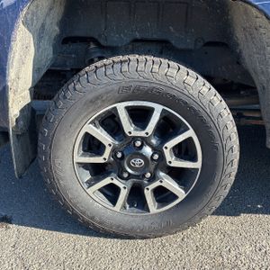 2014 Toyota TUNDRA LIMITED photo 19