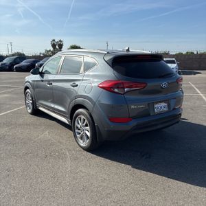 HYUNDAI TUCSON SEL - 5