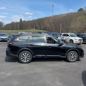 SUBARU OUTBACK BASE - 9