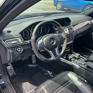 صورة مصغرة 37 لـ 2016 Mercedes-BENZ E-CLASS AMG