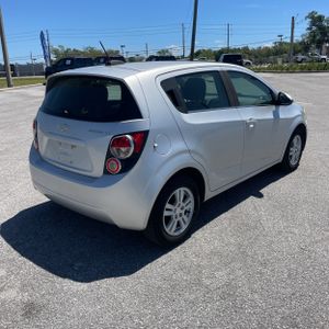 CHEVROLET SONIC LT AUTO - 8
