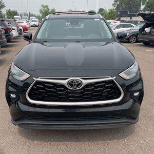 2022 Toyota HIGHLANDER XLE thumbnail 12