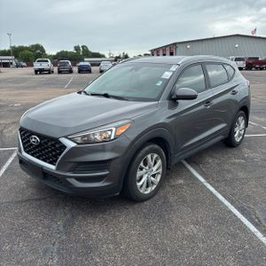 HYUNDAI TUCSON VALUE - 1