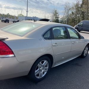 CHEVROLET IMPALA LT - 9