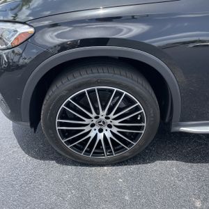 صورة مصغرة 17 لـ 2025 Mercedes-BENZ GLC