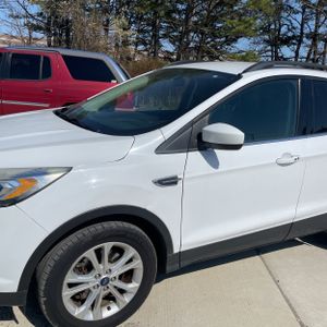 FORD ESCAPE SEL - 2