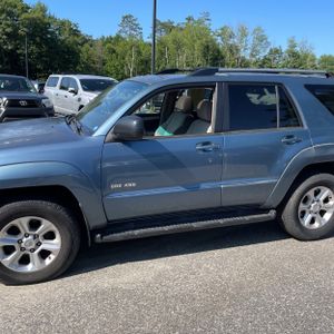 2004 Toyota 4RUNNER SR5 照片 4