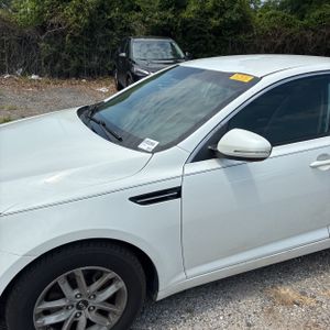 2011 KIA OPTIMA LX — фото 2