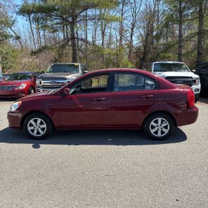 HYUNDAI ACCENT GLS - 3