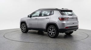 صورة 5 لـ 2025 JEEP COMPASS LIMITED