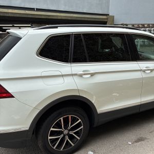 VOLKSWAGEN TIGUAN SE 4MOTION - 8