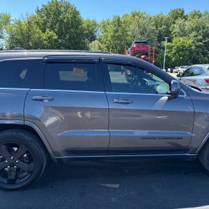 2015 JEEP GRAND CHEROKEE ALTITUDE — миниатюра 11