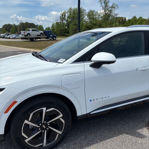 CHEVROLET EQUINOX EV LT - 2