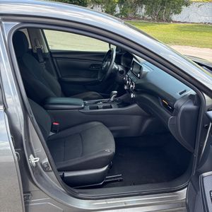 صورة مصغرة 32 لـ 2025 Nissan SENTRA S