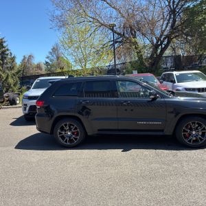 JEEP GRAND CHEROKEE - 10